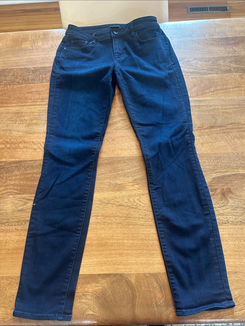 Women’s Dark Indigo Skinny Jeans - Stretch Fit